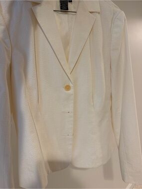 White Cream Textured 3 Button Women's Blazer